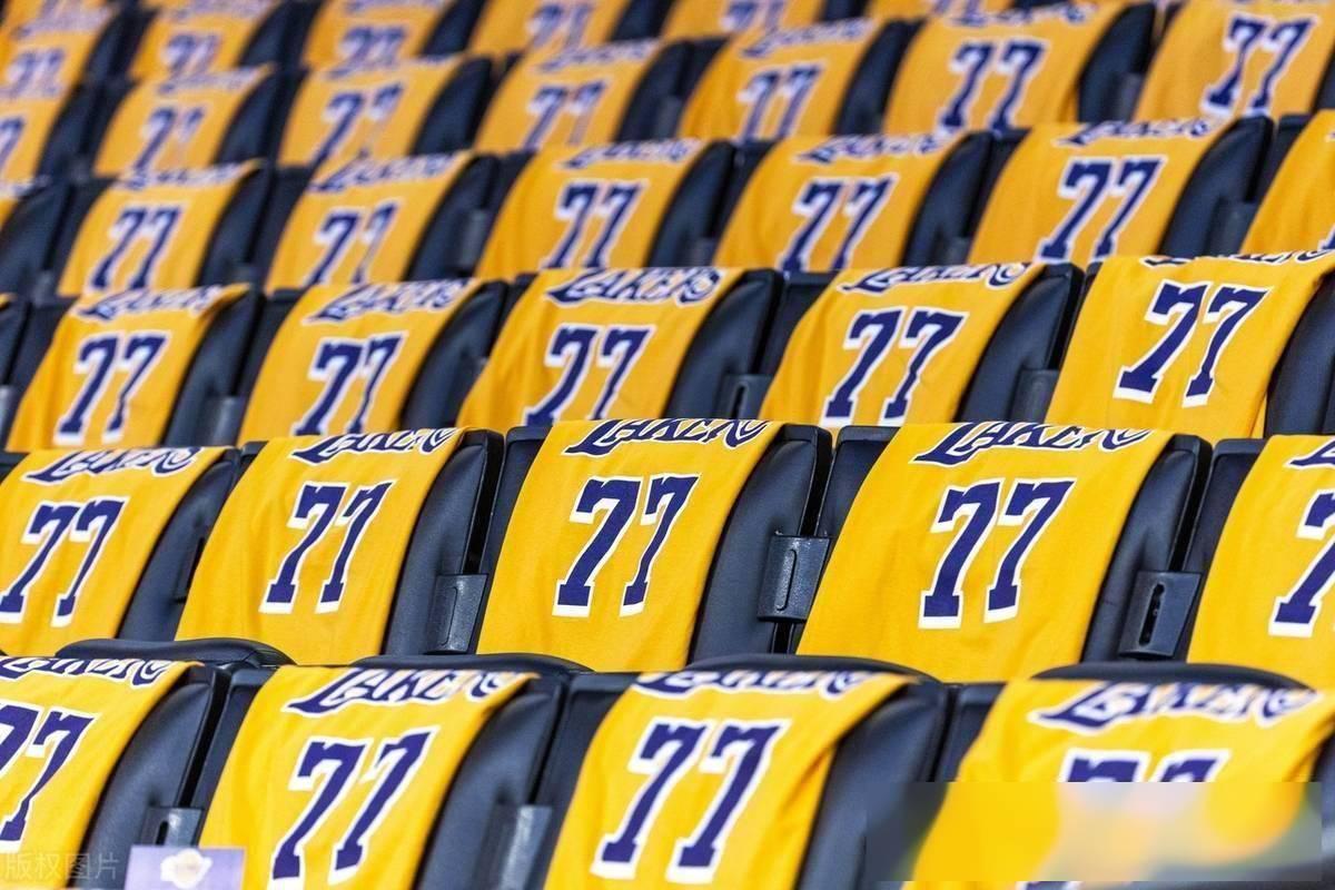 关于湖人回归首秀大放异彩，电竞国家队主场球迷高呼名字的信息-九游云游戏平台入口